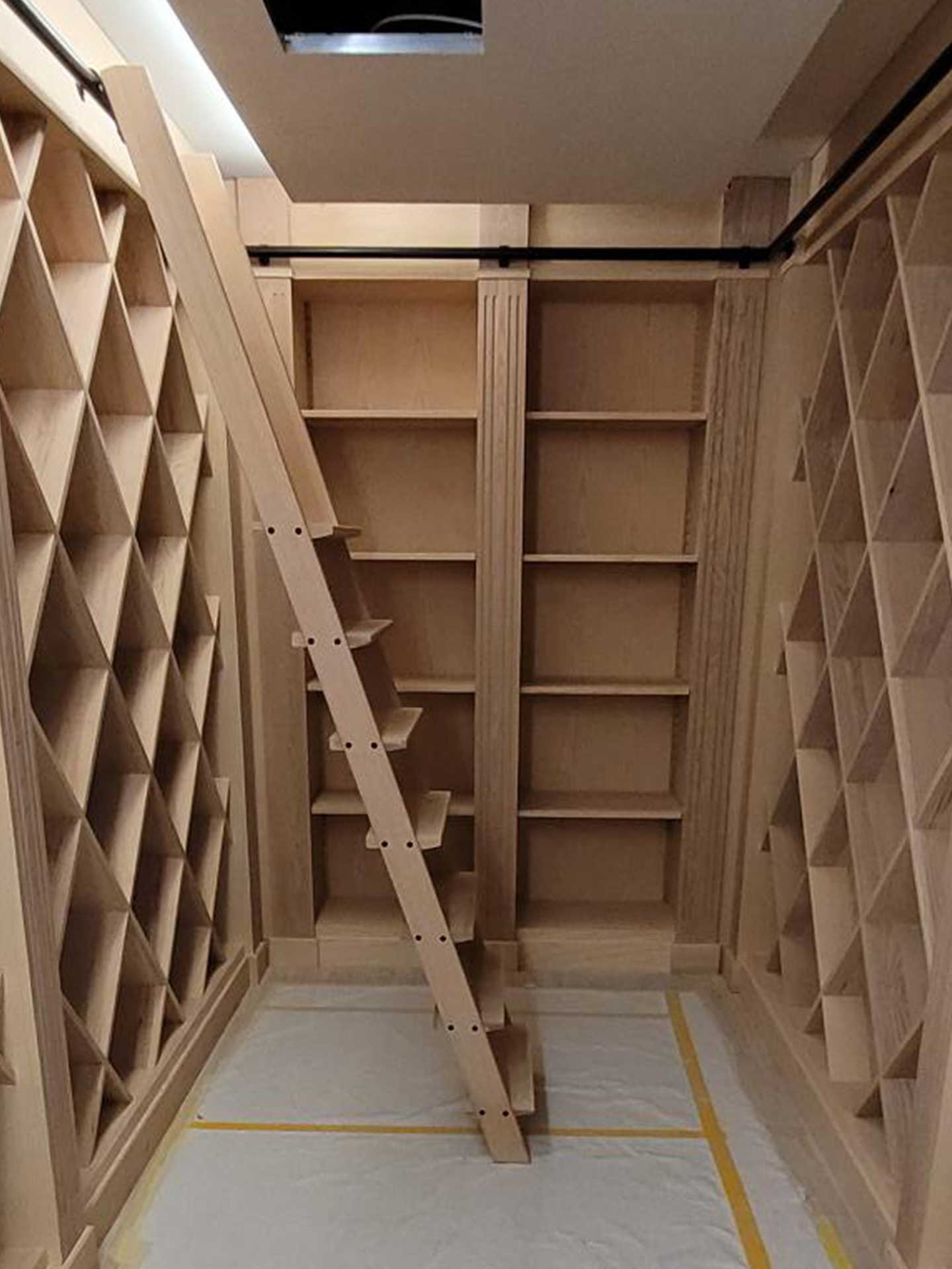 professionnel-cave-a-vin-sur-mesure dressing sur mesure eclairé Ain